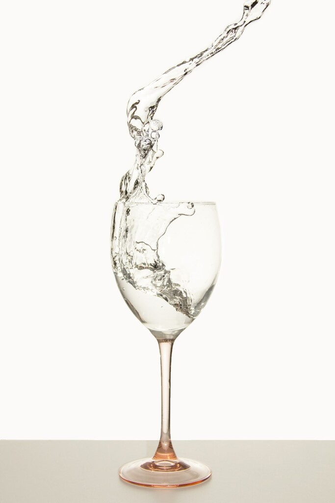 water, glass, wine glass-2222825.jpg